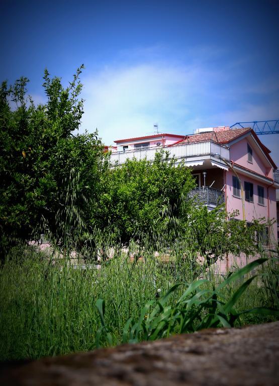 Amira Luxury Apartments Santa Maria Capua Vetere Εξωτερικό φωτογραφία